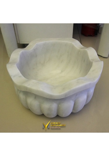 Afyon Beyaz Mermer Fırfırlı Kavun Dilimli Dizayn Kurna
