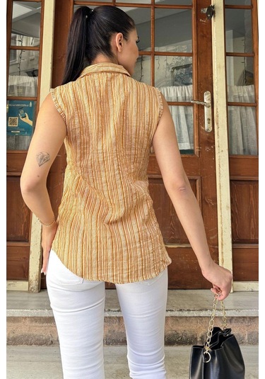 Kadın Hardal Çizgili Desen, Dokulu Bodrum Kumaş, Kolsuz Rahat Gömlek HARDAL