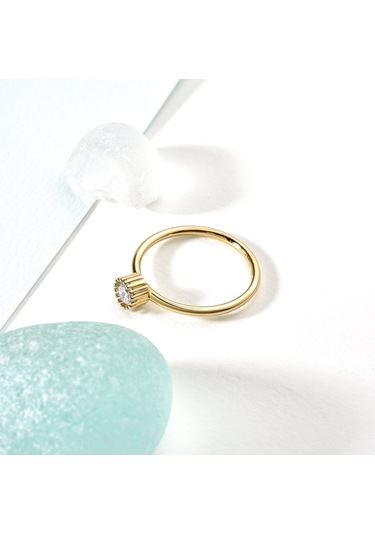 14 Ayar Altın Kaplama Yuvarlak Kesim Tektaş Gümüş Yüzük - Rs00102 Altın