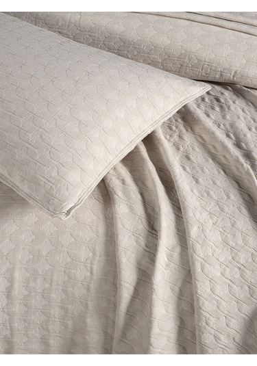 Elvira Yatak Örtüsü Seti Çift Kişilik Krem Kutulu Krem