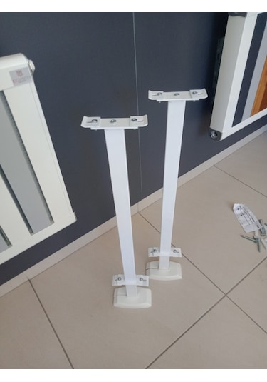 Radyatör Yere Montaj Ayağı 30 Cm 300 Lük Radyatör Içi̇N 1 Set