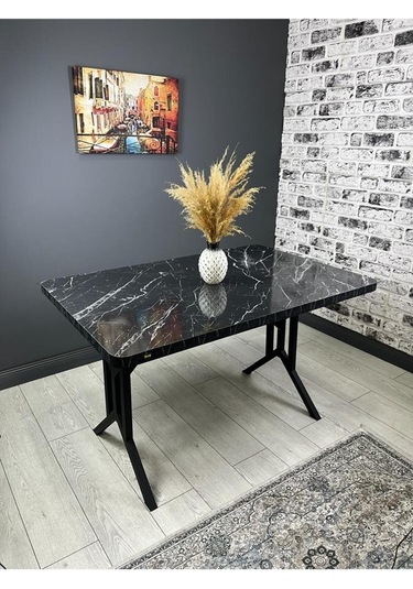 Sultan Siyah Mermer Mutfak Yemek Masası Balkon Masası Kavisli Köşe Metal Siyah Ayak 120 80 Cm