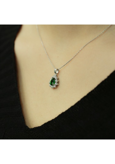 Lova Pırlantalı Damla Zümrüt Anturaj Kolye - 2070015