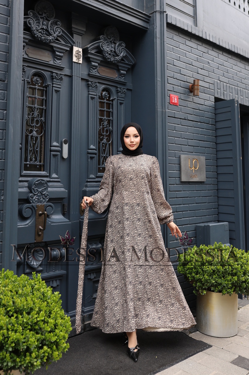 Kadın Açık Kahve Saten Leopar Belden Kuşaklı Uzun Tesettür Elbise S9567 Açık Kahve Açık Kahverengi