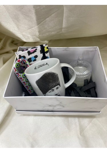 Atatürk Temalı Kupa Hediye Kutusu Öğretmenler Günü Hediyesi Şık Ve Anlamlı Hediye -