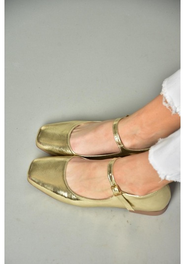 Fox Shoes S726252508 Altın Rugan Kadın Babet Altın