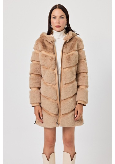 Martina Camel Tüylü Mont 001