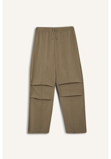 DeFacto Kız Çocuk Beli Lastikli Düz Paça Paraşüt Pantolon D7605A825SMKH465 Haki