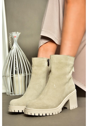 Fox Shoes R654006502 Bej Hakiki Deri Süet Kalın Topuklu Kadın Bot Bej