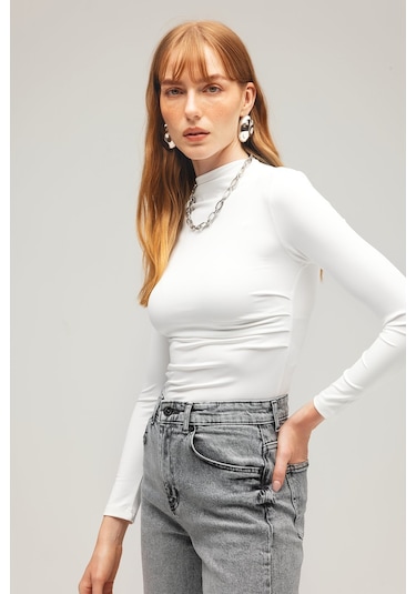 Saade Sââde Kadın Yarım Balıkçı Yaka Basic Örme Bluz - Drape Detaylı Beyaz