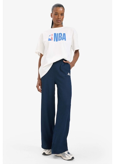 DeFactoFit NBA Los Angeles Lakers Wide Leg Cepli Geniş Paça Standart Boy Krinkıl İnce Sporcu Pantolon E3621AX25SMNV94 DeFactoFit NBA Los Angeles Lakers Wide Leg Cepli Geniş Paça Standart Boy Krinkıl İnce Sporcu Pantolon E3621AX25SMNV94