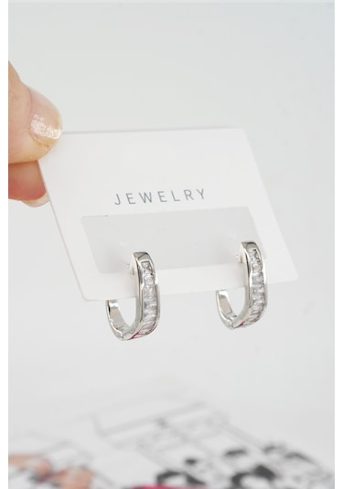 Byzeynaaksesuar Kadın Özel Tasarım Zirkon Taşlı 2'li Minimal Küpe 0012 Çok Renkli