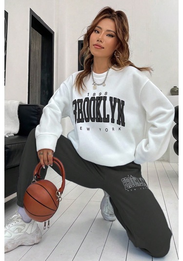 Modagen Kadın Antrasit Beyaz Brooklyn Baskı Oversize Bisiklet Yaka Alt Üst Eşofman Takımı Antrasit-beyaz