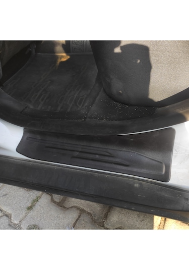 Dacia Duster 2018- Yılı ve Sonrası Kapı Eşiği 4 Prç.