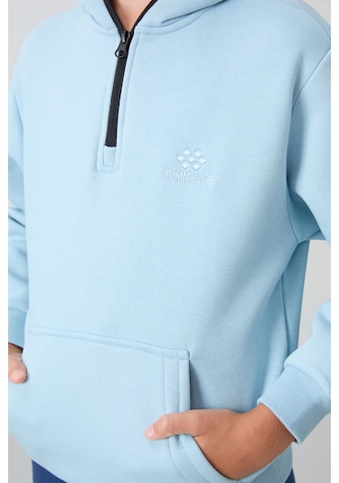 Tommy Life Açık Mavi Pamuklu Kalın İçi Tüylü Yumuşak Dokulu Standart Fit Nakışlı Erkek Çocuk Sweatshirt - 1124 Açık Mavi Tommy Life Açık Mavi Pamuklu Kalın İçi Tüylü Yumuşak Dokulu Standart Fit Nakışlı Erkek Çocuk Sweatshirt - 1124 Açık Mavi