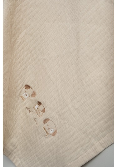 Sevimli Köpekcikler Desenli 10 Parça Kutulu Yenidoğan Hastane Çıkışı Zıbın Seti Bej