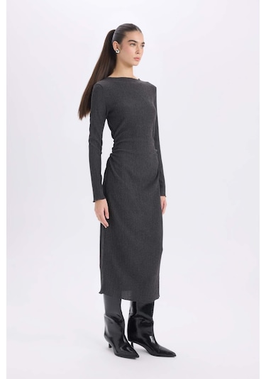 Defacto Bodycon Vücudu Saran Yarım Balıkçı Yaka Basic Düz Bürümcük Uzun Kollu Midi Elbise D8643AX24AUAR104 Defacto Bodycon Vücudu Saran Yarım Balıkçı Yaka Basic Düz Bürümcük Uzun Kollu Midi Elbise D8643AX24AUAR104