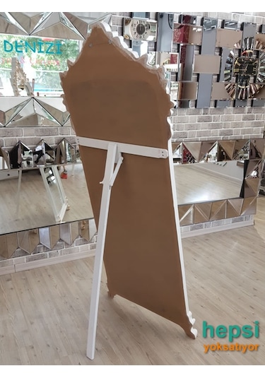 Vintage Madam Model Beyaz Altın Renk Varaklı Boy Aynası (443022270) Beyaz