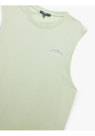 Koton Bisiklet Yaka Pamuklu Kolsuz Arkası Baskılı Atlet Yeşil 5sam30016mk Yeşil