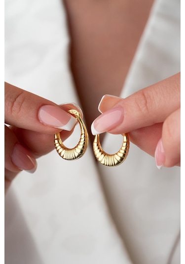 925 Ayar Gümüş Gold Rengi Çizgili Oval Tasarım Şarnel Küpe Gold