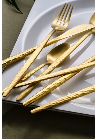 Karaca  Callisto 12 Kişilik 84 Parça Çatal Kaşık Bıçak Takımı