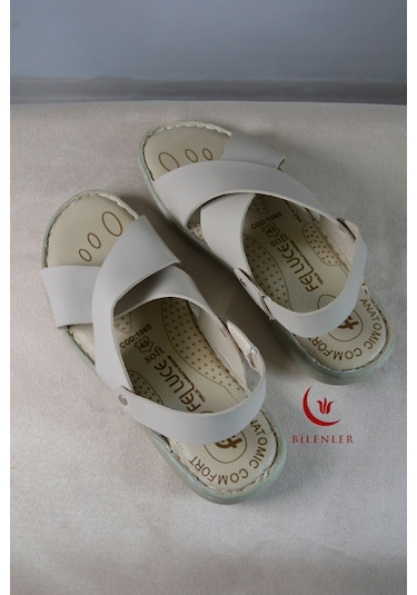 Erkek Çapraz Model Yumuşak Taban Sandalet&terlik Hac, Umre Ve Günlük Kullanıma Uygun Bej