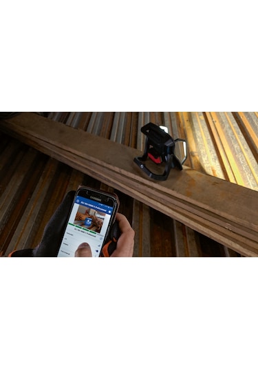 BOSCH GLI 18V-4000 C Akülü Led Fener ve Projektör 4000 Lümen 18 Volt (Akü ve Şarj Aleti Hariç)