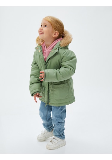 Koton Kapşonlu Kaban Peluş Astarlı Beli Lastikli Cepli Rüzgar Kapaklı Haki 4wmg00003aw Haki