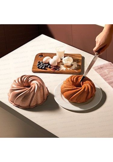 Nehir Buket Rose Gold Döküm Kek Kalıbı 24 Cm
