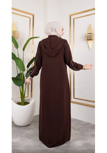 Biyeli Şerit Metal Aksesuar Detaylı Ferace / Taba - F0144 Taba