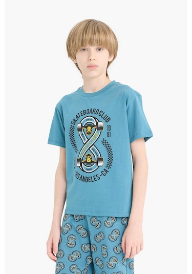 DeFacto Erkek Çocuk Pijama Takımı Baskılı Kısa Kollu Üst Desenli Şort D9989A825SMBE536 DeFacto Erkek Çocuk Pijama Takımı Baskılı Kısa Kollu Üst Desenli Şort D9989A825SMBE536