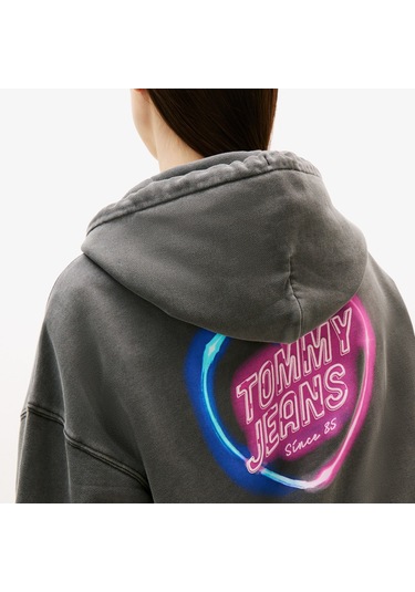 Tommy Hilfiger Boxy Kadın Gri Sweatshirt Dw0dw20945 Gri