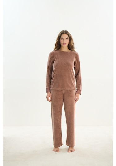 Kadın Uzun Kol Kadife Kahve Pijama Takım C3t9n1o61 001