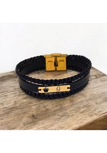 Archin Ğ Harfine Özel Hakiki Siyah Derili 14 Ayar Altın Plakalı Taç Motifli Hediye Bileklik-397harf Ğ