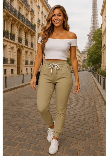 Supplierby Kadın Kısa Kollu Madonna Yaka Viskon Crop Bluz Cepli Iki Iplik Eşofman Takım Bej