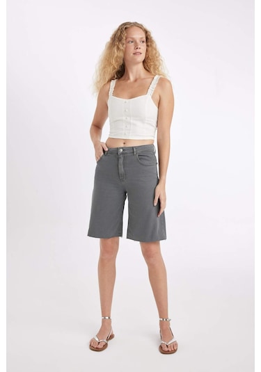 Defacto Normal Bel Kısa Paça Gabardin Bermuda Şort D0965AX24SMGR449 Gri Defacto Normal Bel Kısa Paça Gabardin Bermuda Şort D0965AX24SMGR449 Gri