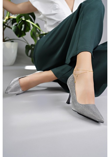 Muggo Yowel Garantili Sivri Burun Kadın Topuklu Stiletto Ayakkabı Platın