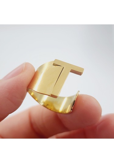 Çelik Gold Düz Kesim Harf Yüzük -t Harfi- Ayarlı Ölçü-1899 Altın