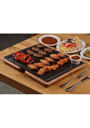 Lava Döküm Ahşap Ve Döküm Demir Hot Plate Servis Tahtası. Ölçü 30x40cm.
