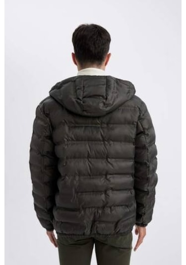 DeFacto Su İtici Şişme Mont Slim Fit Dar Kesim Kapüşonlu Fermuarlı Cepli D1185AX24WNKH153 DeFacto Su İtici Şişme Mont Slim Fit Dar Kesim Kapüşonlu Fermuarlı Cepli D1185AX24WNKH153