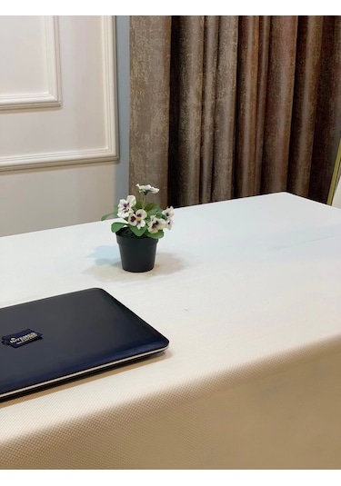 Nivemeshome Krem 140x220 Masa Örtüsü Krem