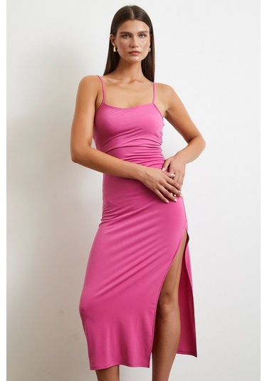 Yanı Büzgülü Askılı Elbise Yırtmaçlı Pembe Pembe