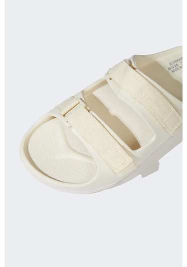 Defacto Erkek Çocuk Düz Taban Çift Bantlı Eva Terlik E3350a825smbg26 Bej