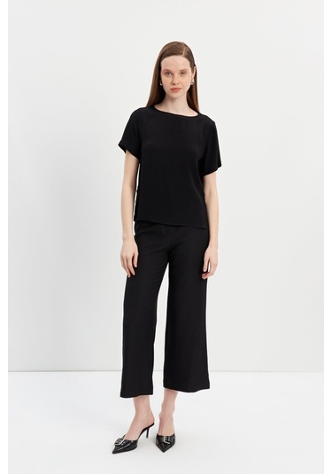 Stella Pulvis Siyah Düğme Detaylı Kısa Kol Maroken Bluz