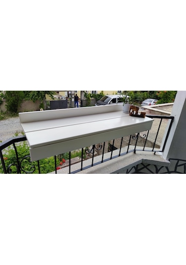 Ahşap Balkon Masası