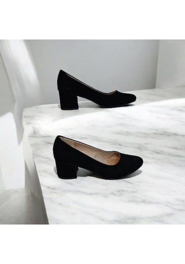 Fiyra 7028 Siyah Süet 5cm Kare Topuklu Bayan Stiletto Ayakkabı Siyah Süet