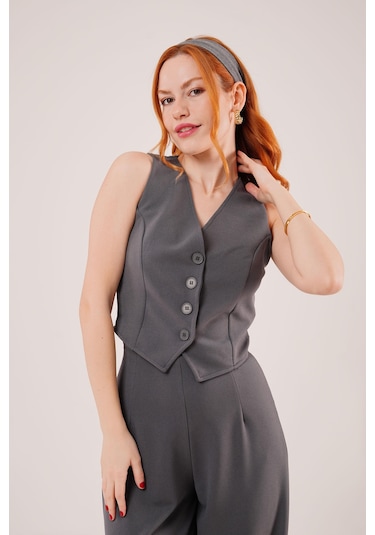 Gülsüm Aydın Önü Düğmeli Gri Yelek Gri