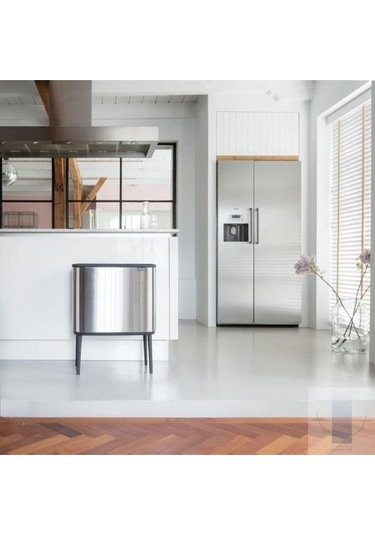 Bo Çöp Kovası Dokunmatik, Ayaklı, 36lt - Paslanmaz Çelik Paslanmaz Çelik