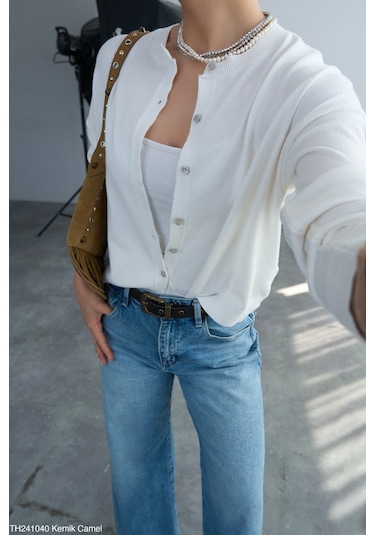Kadın Kemik Renk Düğmeli Triko Hırka Kol Camel Renk Parça Detaylı Ekru