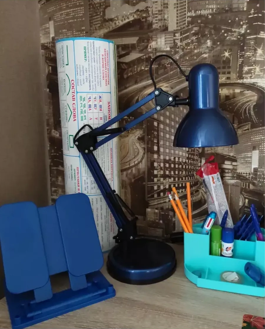 Camelion Manikür Masası Aydınlatmaı, Öğrenci İçin Masa Lambası 8404610 Mavi